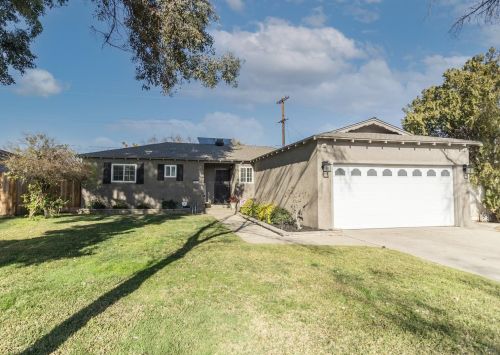2041 Trent Dr, Modesto, CA 95350-2645