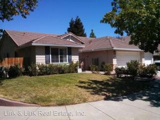 2114 Hillridge Dr, Fairfield CA  94534-7949 exterior