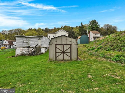 1115 Pottsville St, Primrose PA  17901-3840 exterior