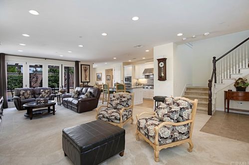 240 Desert Bloom, Irvine CA  92618-8872 exterior