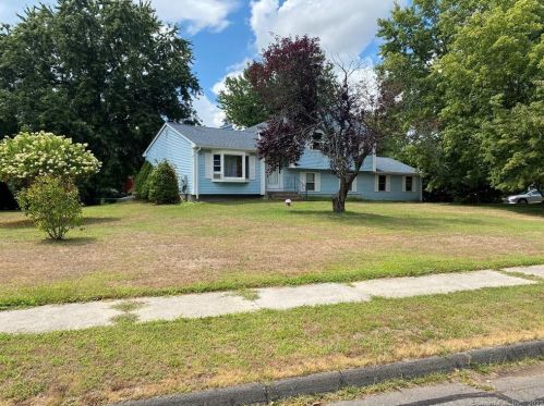 56 Fitzgerald Dr, Hartford, CT 06118-2363