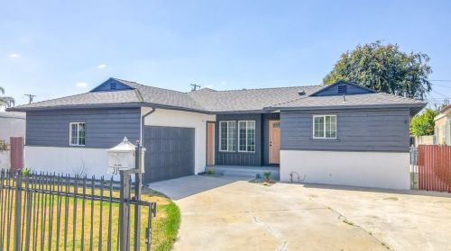 214 Caldwell St, Compton, CA 90220-4809