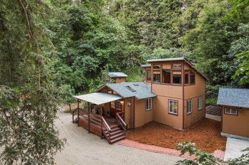 330 Park Dr, Ben Lomond, CA 95005-9379