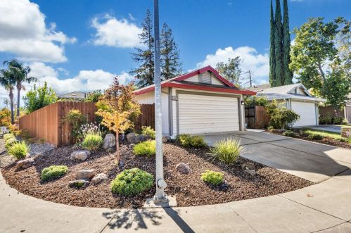 9332 Ivydale Cir, Elk Grove, CA 95758-4964
