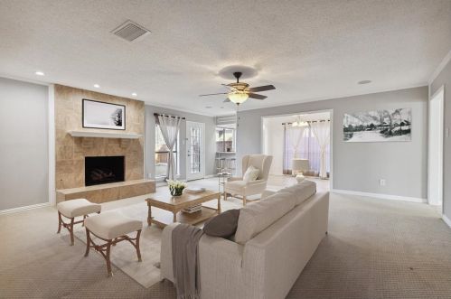 4521 New Orleans Dr, Plano TX  75093-5513 exterior
