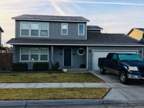 1448 Misty Dr, Hermiston, OR 97838-4008
