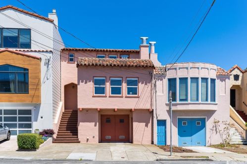 2422 16th Ave, San Francisco, CA 94116-2525