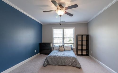 2212 Meadowvale Dr, Atlanta GA  30345-3543 exterior