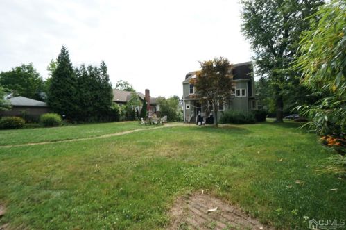 368 Middlesex Ave, Metuchen NJ  08840-1536 exterior