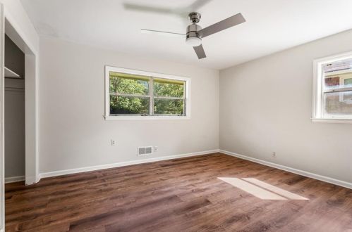 2985 Meadow Lark Dr, Atlanta GA  30344-4033 exterior