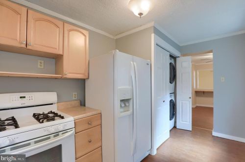 317 Walnut St, Lancaster PA  17602-2451 exterior