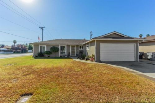 610 San Gabriel Ave, Clovis, CA 93612-4436