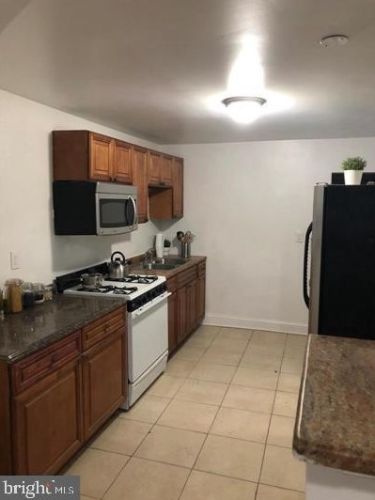 2079 Cambria St, Philadelphia PA  19134-4029 exterior