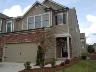 1055 Township Cir, Alpharetta GA  30004-0554 exterior