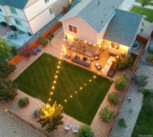 80 Newbern Way, Aurora CO  80018-1728 exterior