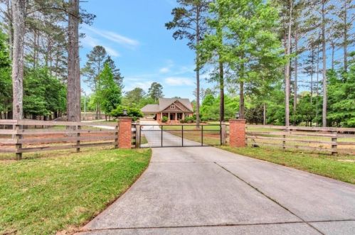 315 Byrd Rd, Oxford, GA 30054-3876