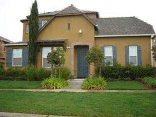 1771 Leonard Ave, Clovis, CA 93619-5040