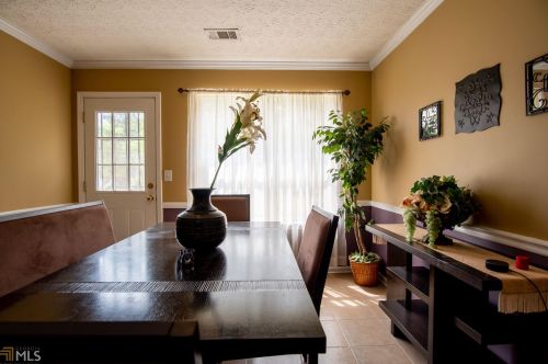 6063 Creekview, Rex GA 30273 exterior