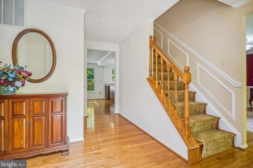 4858 Tobacco Way, Woodbridge, VA 22193-3210