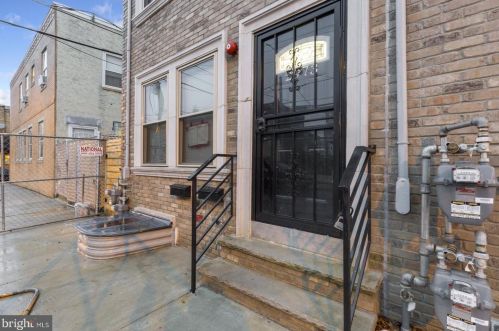 2973 Amber St, Philadelphia PA  19134-0036 exterior