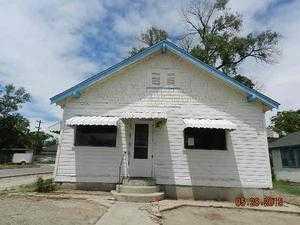 1501 5th St, Pueblo, CO 81001-3227