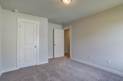 4182 Links Blvd, Jefferson GA  30549-8826 exterior