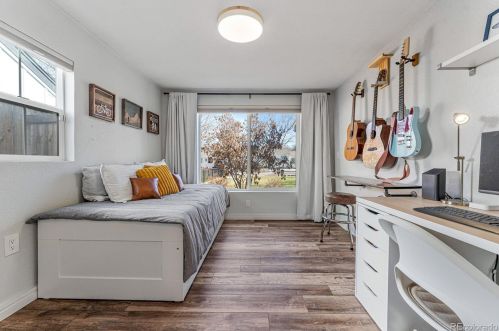 4121 Pearl St, Englewood CO 80113-4740 exterior