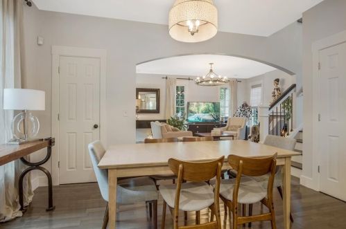 1044 High Point Ter, Atlanta GA  30315-2601 exterior