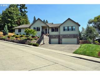 832 P Ct, Washougal, WA 98671-2374