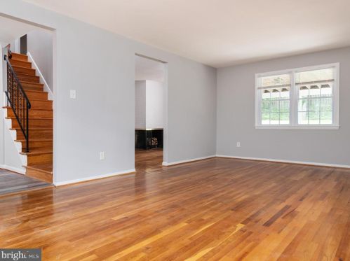 806 Downs Dr, Silver Spring MD 20904-2025 exterior