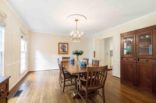 4247 Harrogate Dr, Atlanta GA  30327-3624 exterior