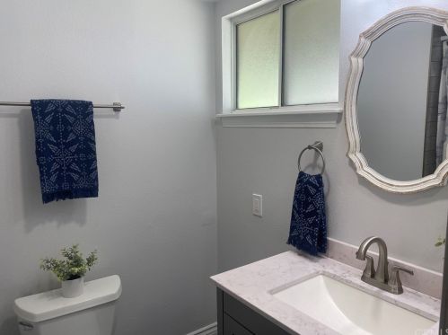 904 Magnolia Ave, Upland CA  91786-3721 exterior