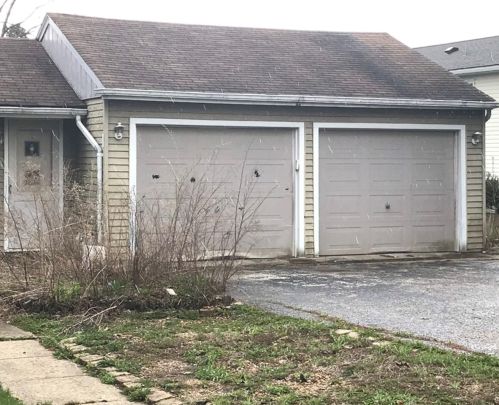 23575 Margate Ter, Antioch, IL 60002-2111