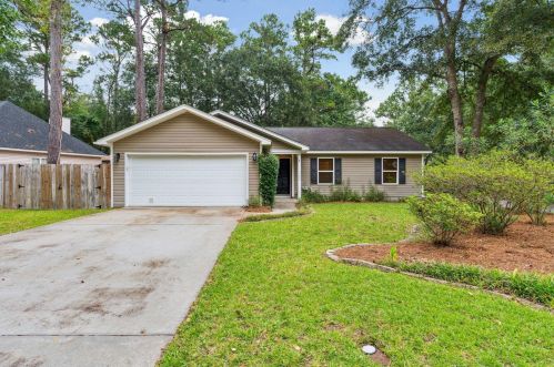 1972 High Meadow St, Johns Island, SC 29455-8142