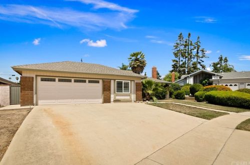 1637 Francis Way, Upland, CA 91784-2058