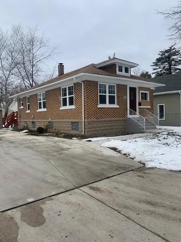 1221 Arthur Ave, Joliet, IL 60432-1001
