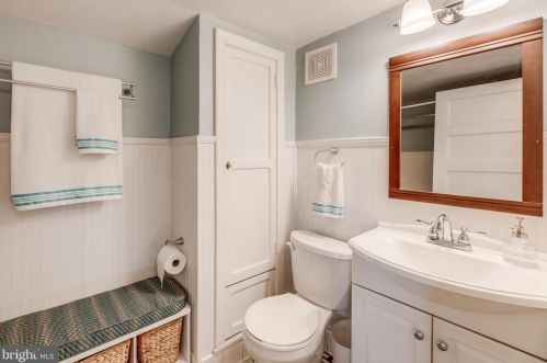 2009 Grace Church Rd, Silver Spring MD 20910-2116 exterior