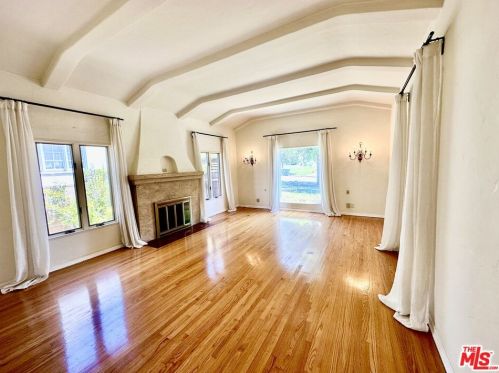 1423 Virginia Ave, Glendale CA  91202-1531 exterior