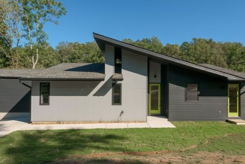 1842 Pine Breeze Rd, Chattanooga, TN 37415-6365