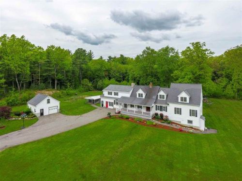 11 Wheelwright Cir, Londonderry, NH 03053-3031