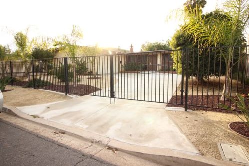 13750 Powers Rd, Poway, CA 92064-3618