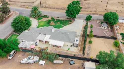 17921 Cole Ave, Riverside CA  92508-9728 exterior