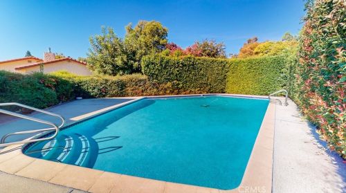 3 Pinecrest Cir, Chico, CA 95926-2448