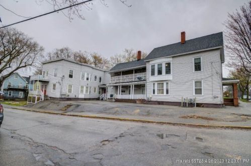 114 College St, Lewiston ME  04240-6810 exterior
