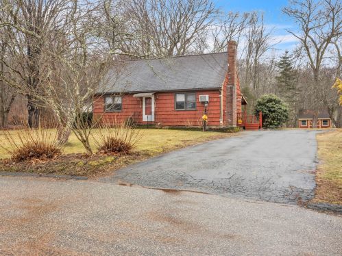 23 Ridgewood Road Ext, Colchester, CT 06415-5124