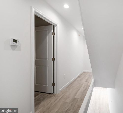 2543 11 St, Philadelphia PA  19133-1413 exterior