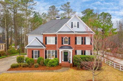 820 Brookside Ct, Holly Springs, GA 30188-6079