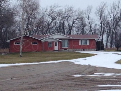 7415 160th Ave, Bowesmont, ND 58225-9526