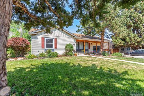 4941 Clarkson St, Englewood, CO 80113-6940