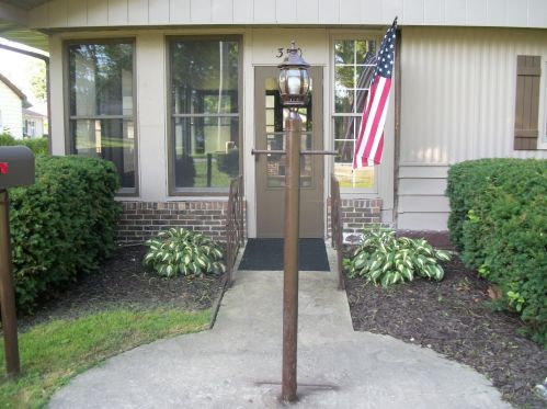 350 Chestnut St, Paxton IL  60957-1014 exterior